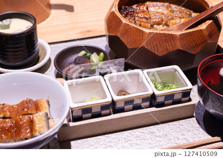名古屋名物の美味しいひつまぶし 名古屋名物の美味しいひつまぶし 127410509