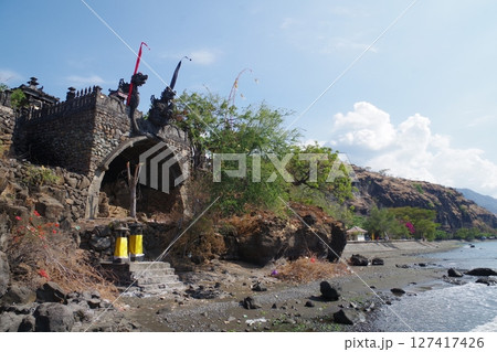 インドネシア　バリ島　ペムテランのヒンドゥー教寺院 127417426