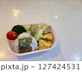 お子様弁当 127424531