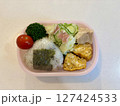 お子様弁当 127424533