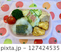 お子様弁当 127424535