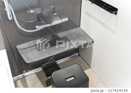 浴室,バスルームのシャワー水栓 浴室,バスルームのシャワー水栓 127424550