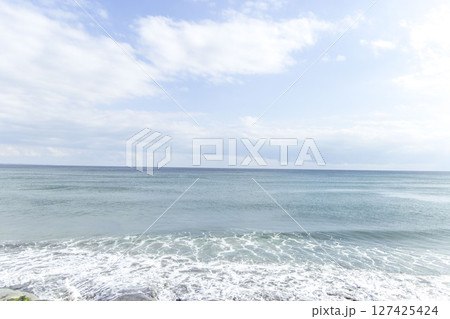 美しい海と空 127425424