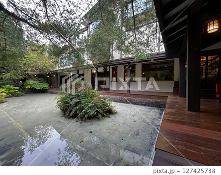 ジャパニーズ 日本人 日本語 127425738