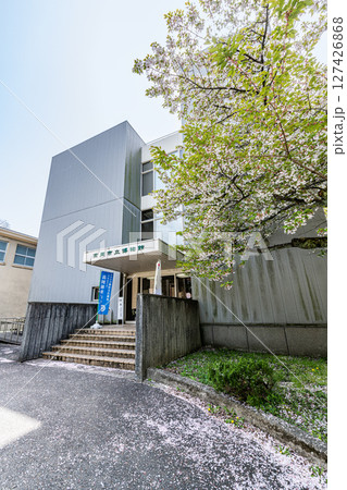 富山県高岡市　高岡市立博物館 127426868
