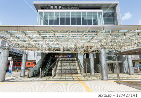 富山県高岡市　JR高岡駅（瑞龍寺口） 127427141