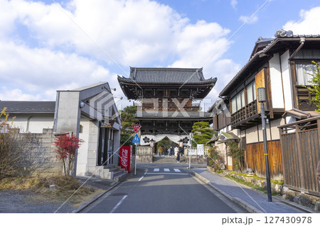 Kyoto, Japan - Jan 1,2023 : Seiryoji Temple with blue sky in Kyoto, Japan on Jan 1,2023. 127430978