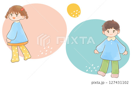 保育園、幼稚園児の女の子と男の子 コピースペース 保育園、幼稚園児の女の子と男の子 コピースペース 127431102