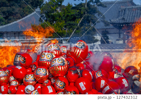 大興寺のだるま大祭 127432312