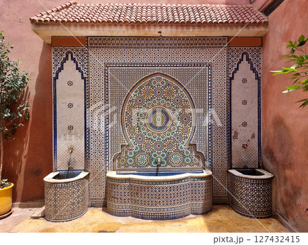 Moroccan public mosaic fountains made by zellige 127432415