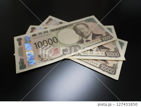 一万円札のイメージ 一万円札のイメージ 127433850