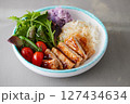 ハワイアンポークソテーのワンディッシュ 127434634