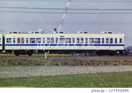 小田急2600形（NHE車）、2657号車、海老名－厚木、1982年3月28日 127435894