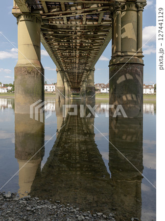 Under the Kew Railway Bridge or Strand-on-the-Green Railway Bridge (Lattice girder bridge). 127441129