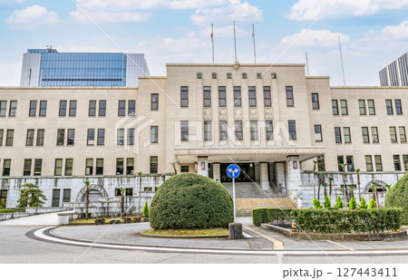 富山県富山市　富山県庁 127443411