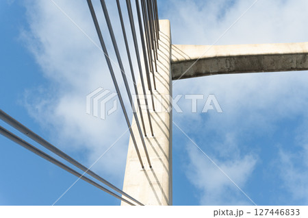 PC斜張橋のケーブル PC斜張橋のケーブル 127446833