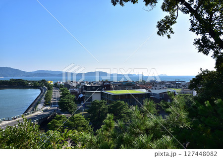 和歌山・鏡山から見た和歌浦南 和歌山・鏡山から見た和歌浦南 127448082