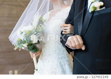 ウエディング 婚礼 127451149