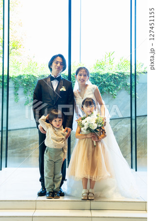 結婚式 式場 集合写真 結婚式 式場 集合写真 127451155