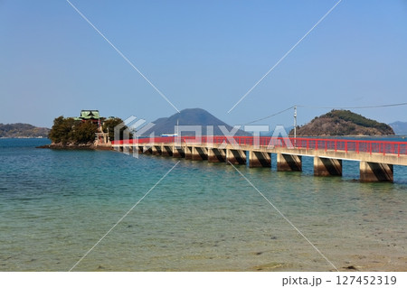 【香川県】晴天の津嶋神社（子供の神様） 127452319