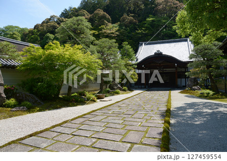 南禅寺　方丈の玄関　京都市左京区 127459554
