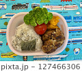 お子様弁当 127466306