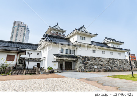 富山県富山市　快晴の富山市郷土博物館（富山城） 127466423