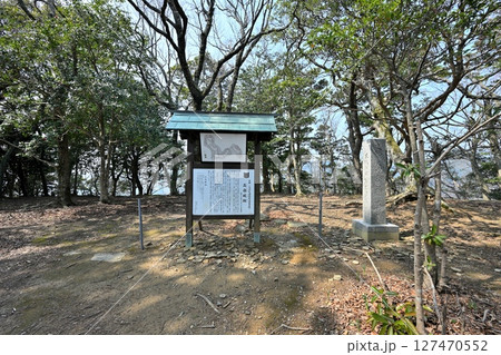 大内義長や毛利元就によって築かれた山城「高嶺城」 127470552