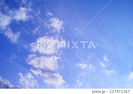 青空と雲イメージ 青空と雲イメージ 127471167