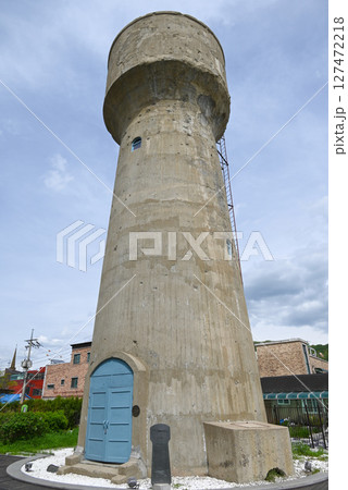 【韓国/漣川郡】朝鮮戦争時の銃痕が残るヨンチョン駅前の給水塔 【韓国/漣川郡】朝鮮戦争時の銃痕が残るヨンチョン駅前の給水塔 127472218