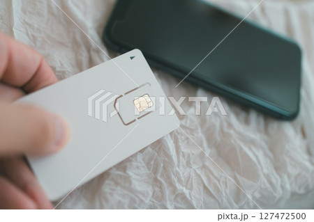 SIMカードの入れ替えは自分で 127472500