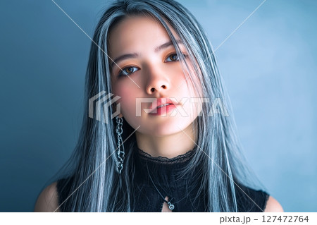 カメラ目線の美人女性「AI生成画像」 127472764