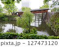 雨の庭園2 127473120