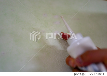 壁穴補修 コーキング剤 壁穴補修 コーキング剤 127474851