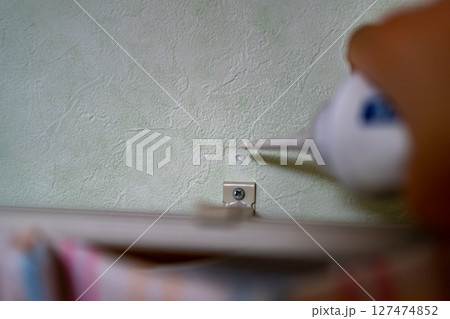 壁穴補修 コーキング剤 壁穴補修 コーキング剤 127474852