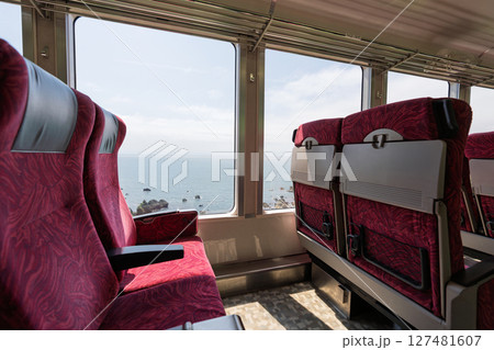 快速リゾートしらかみ号 くまげら編成  普通車指定席 車内 五能線 快速リゾートしらかみ号 くまげら編成  普通車指定席 車内 五能線 127481607