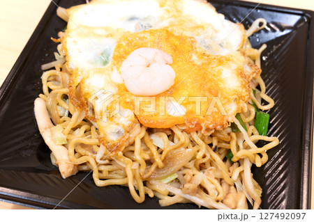 おいしい玉子焼きのせ上海焼きそば 127492097