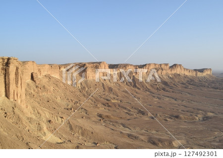 サウジアラビア エッジ・オブ・ザ・ワールド サウジアラビア エッジ・オブ・ザ・ワールド 127492301
