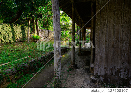 おきなわ郷土村 127508107