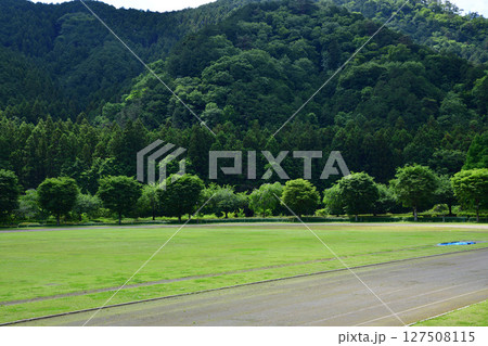 粟野総合運動公園　陸上競技場　鹿沼市 127508115