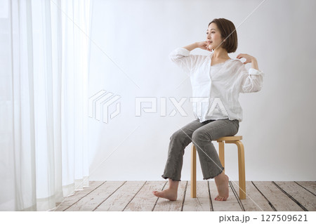 20代女性のビューティ 127509621