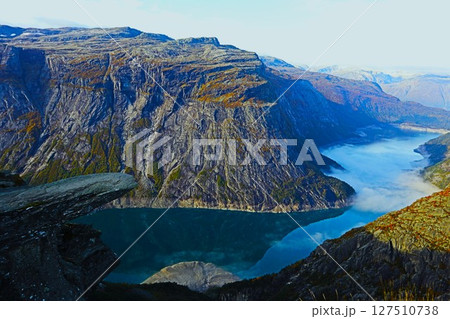 ノルウェー、トロルの舌 127510738