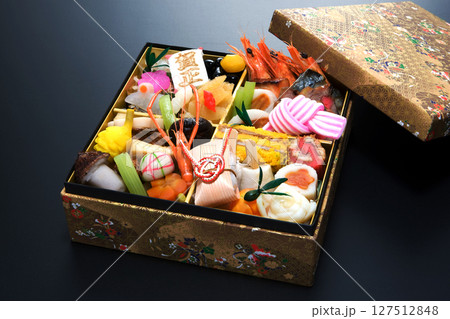 おせち料理 127512848