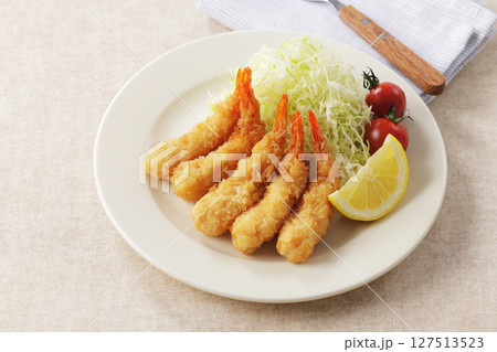 カラッと揚がったエビフライ カラッと揚がったエビフライ 127513523