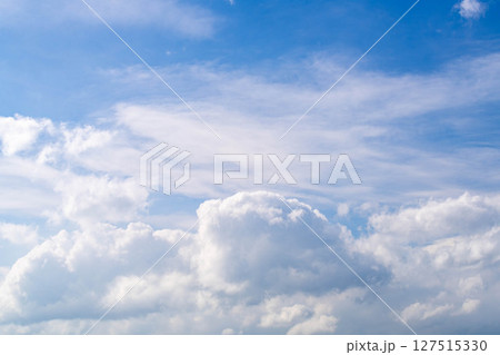 青い空と白い雲 127515330