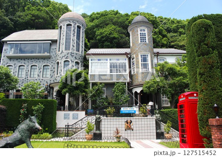 神戸異人館の代表的なうろこの家外観 127515452