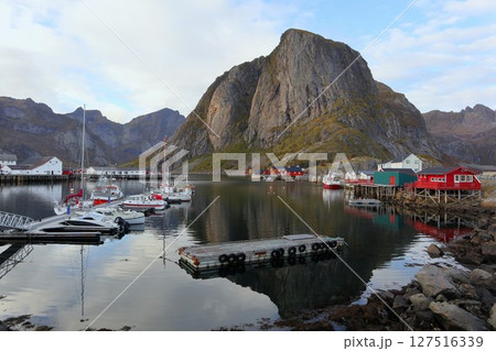 ノルウェー・ロフォーテン諸島、レーヌ ノルウェー・ロフォーテン諸島、レーヌ 127516339