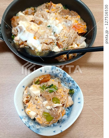カツ煮　かつ煮　カツとじ煮　かつとじ煮　とんかつ　トンカツ 127516530