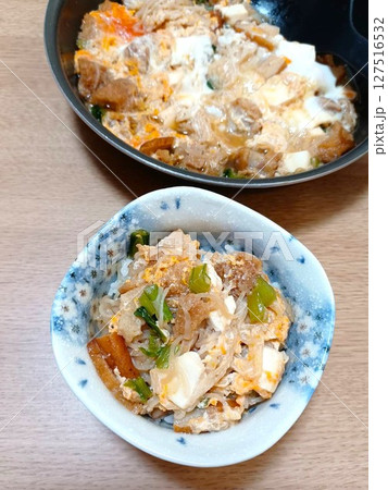 カツ煮　かつ煮　カツとじ煮　かつとじ煮　とんかつ　トンカツ 127516532