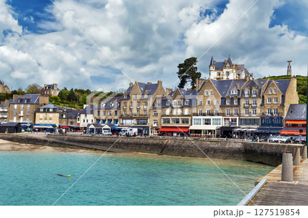 View of embankment in Cancale, France 127519854